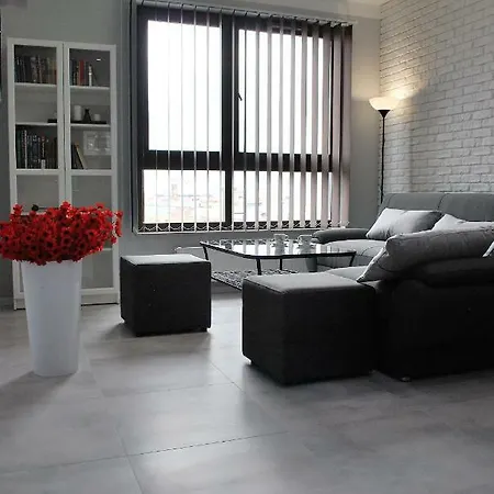 Lux Center Apartment *