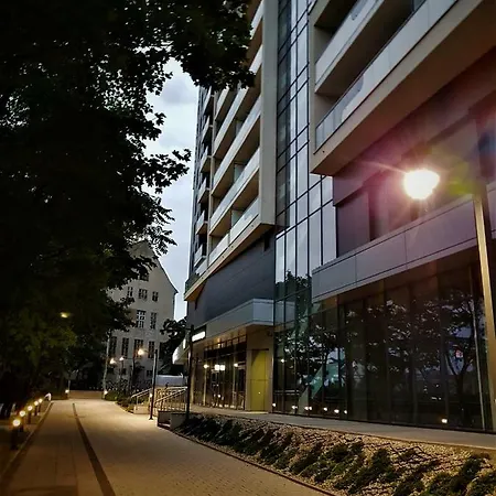 Lux Center *