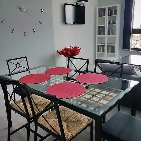 Lux Center Apartment *